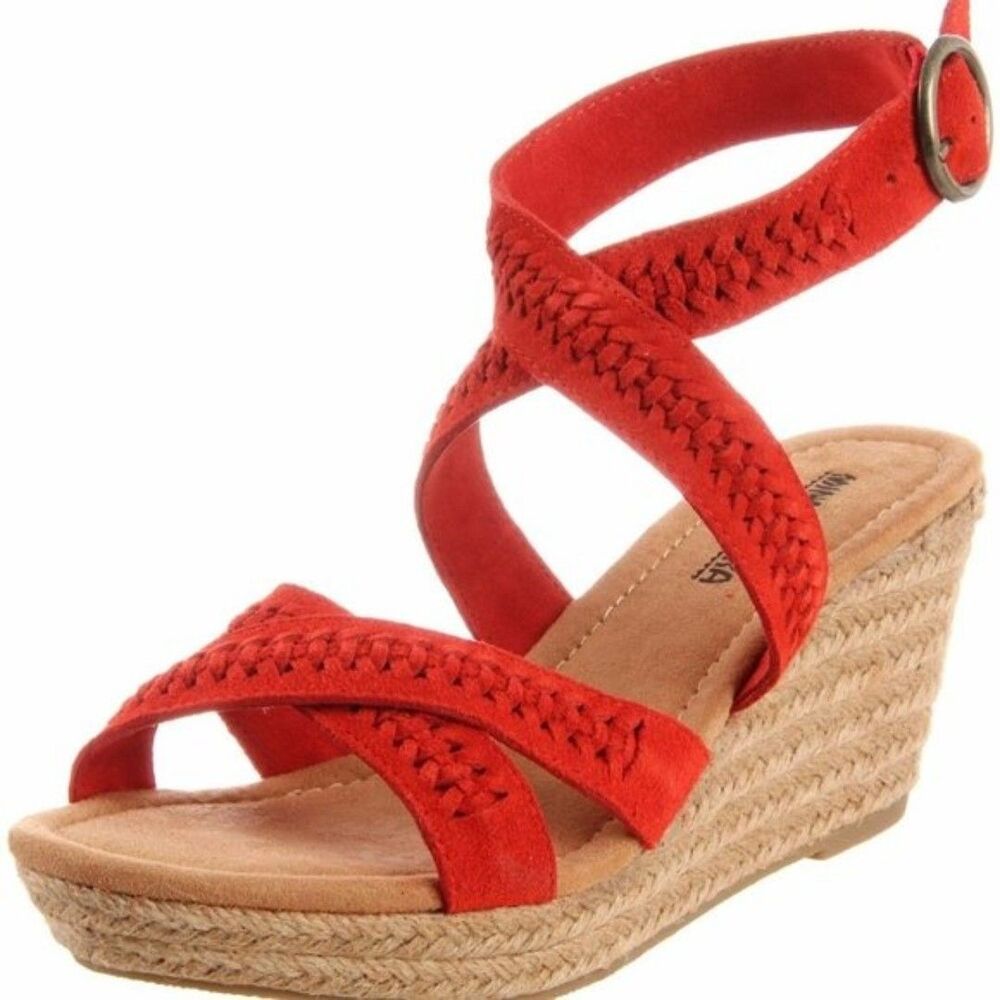 Minnetonka Hailey Suede Strappy Wedged Sandals Women's 71307 Poppy Red Size 6